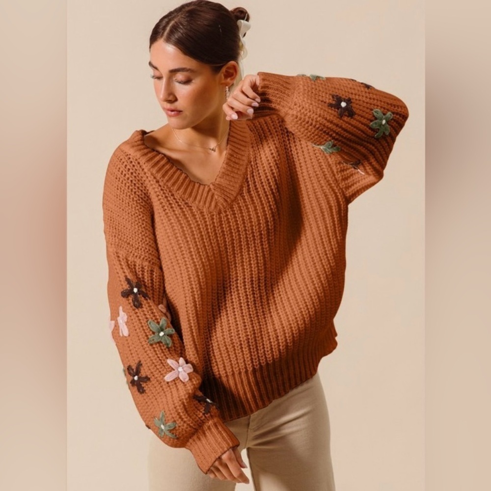NWT Rust Cable Knit V Neck Floral Embroidered Bubble Sleeve Size Medium